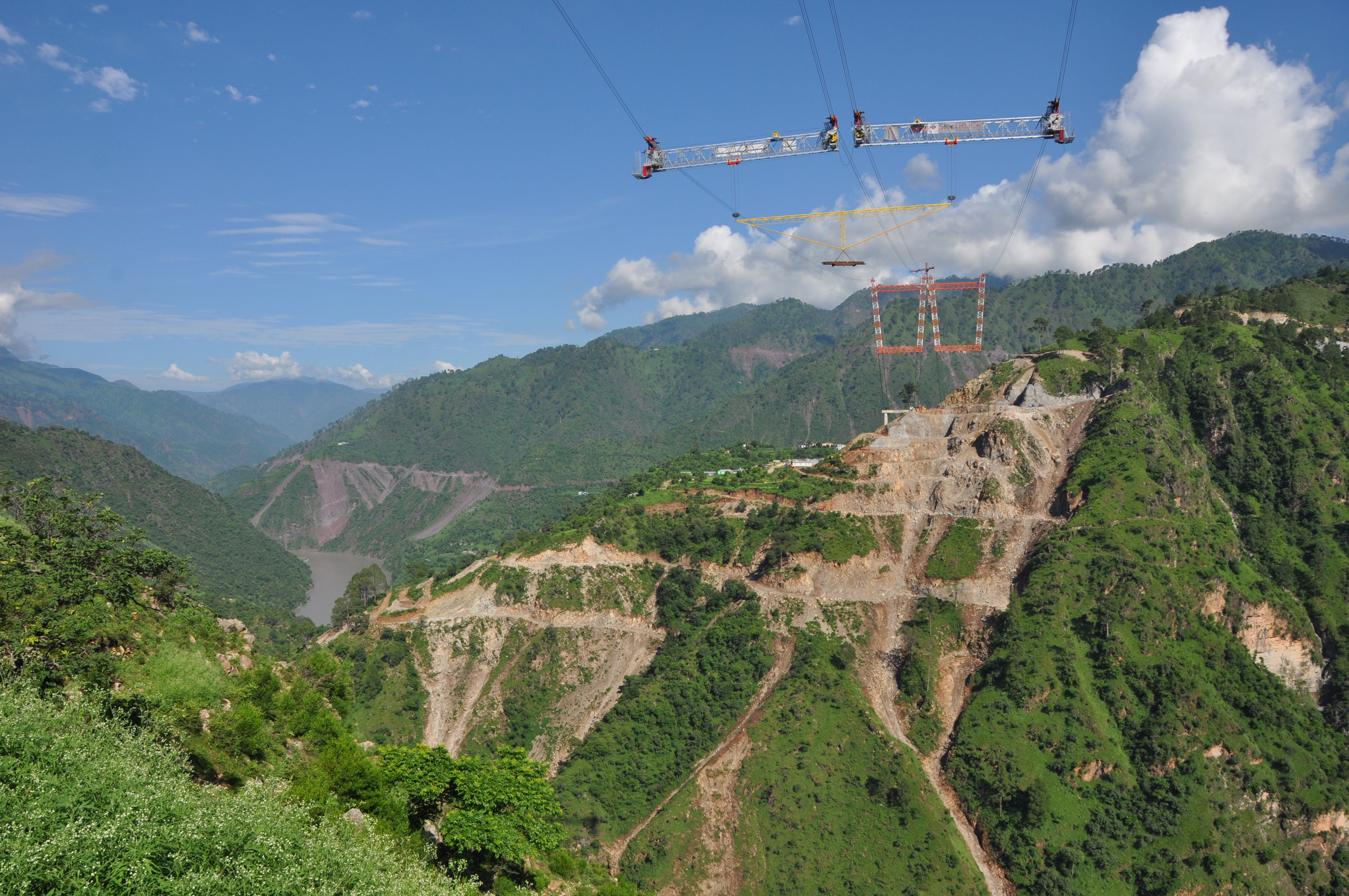 CABLE CRANE